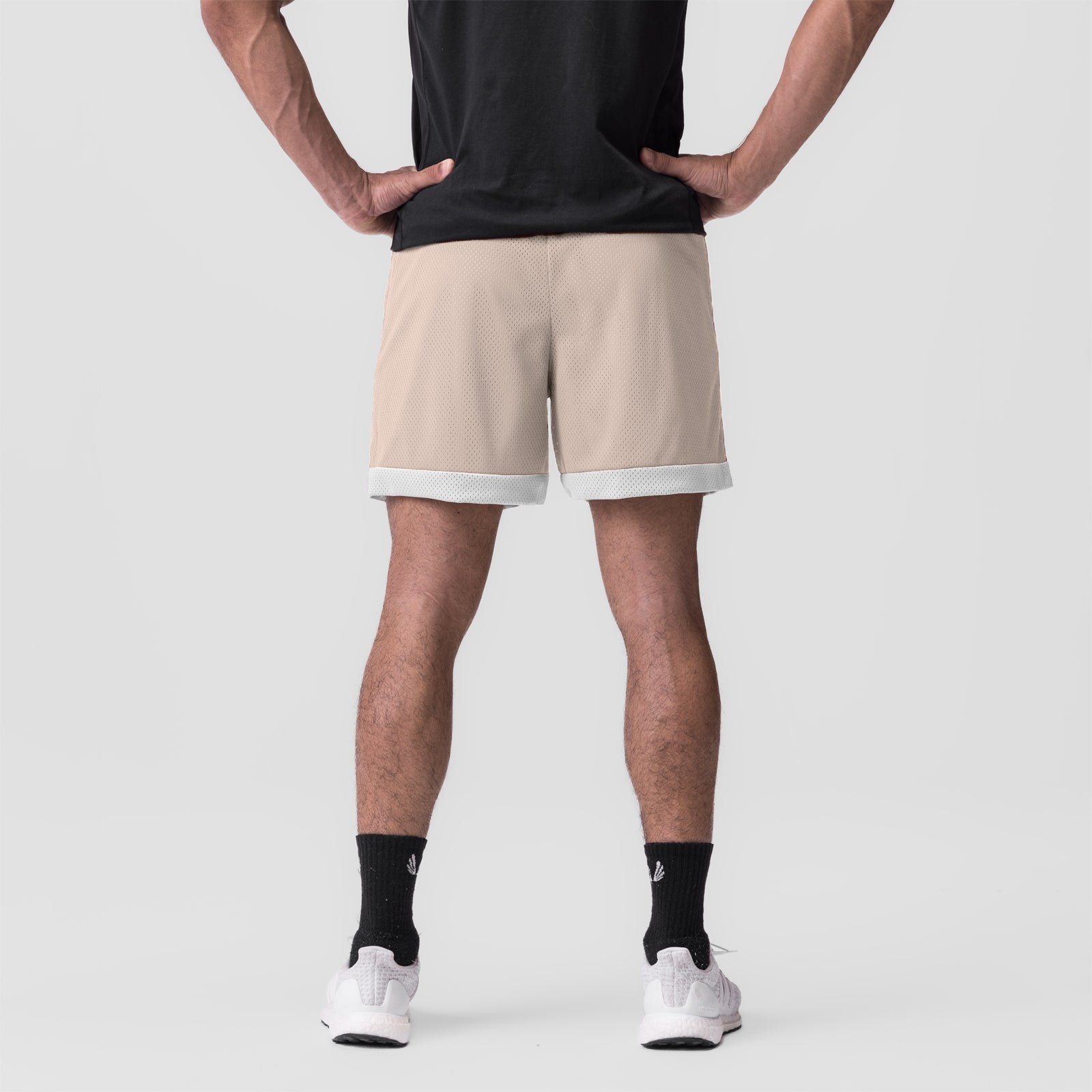 0795. SilverPlus™ Mesh Reversible Short - Beige/White