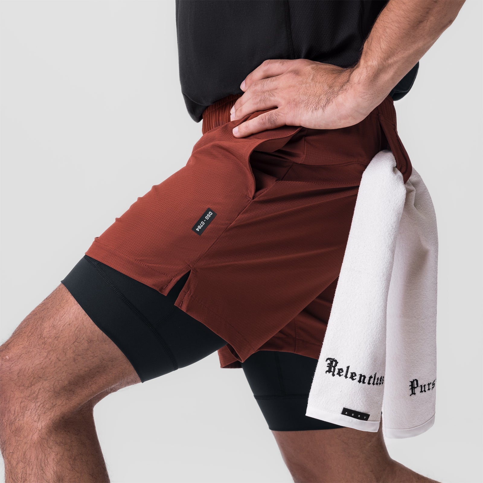 0784. Ultralite™ 6" Liner Short - Brick/Black