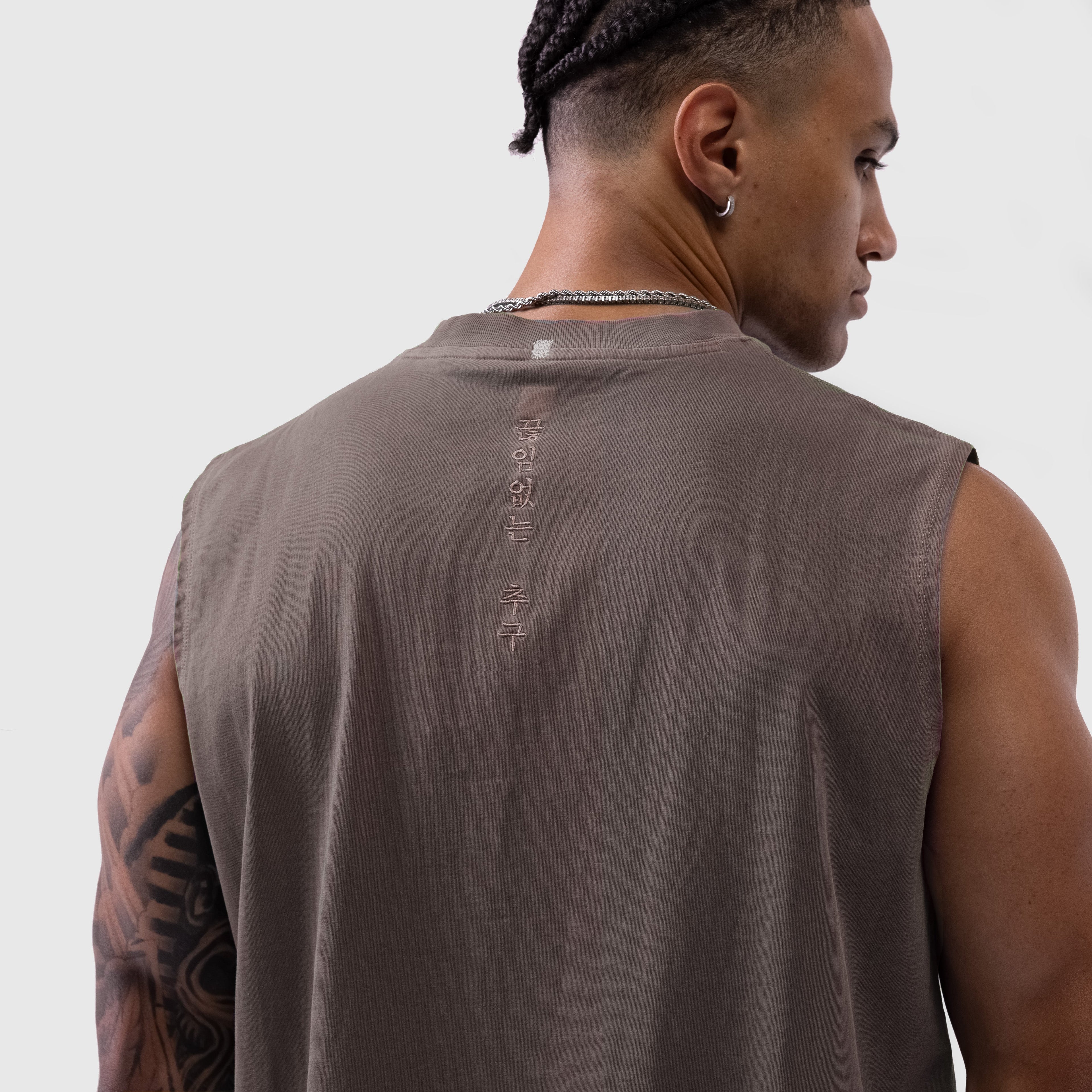 0807. Tech Essential™ Relaxed Cutoff - Faded Dark Earth