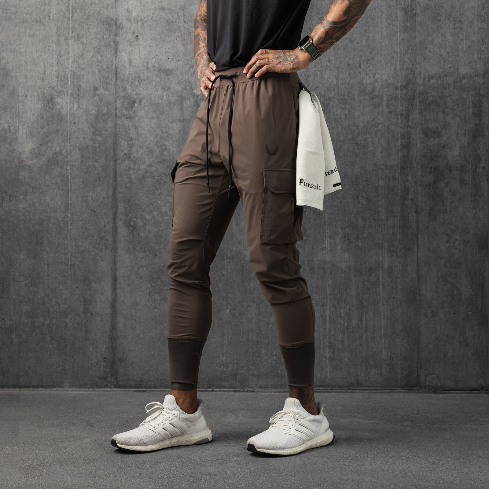 0825. Tetra-Lite® Cargo High Rib Jogger - Deep Taupe