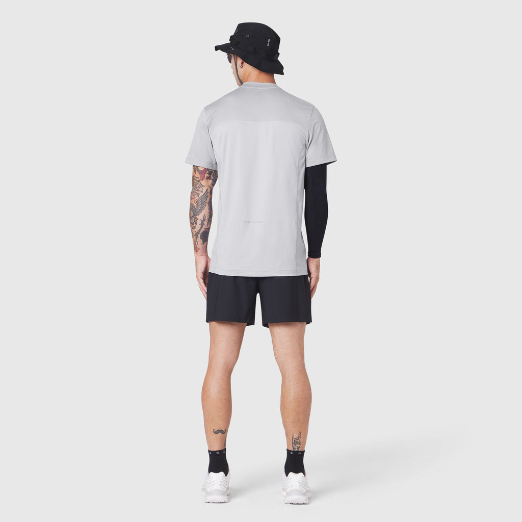 1191. AEROSILVER® UPF50+ Run Tee - Slate Grey