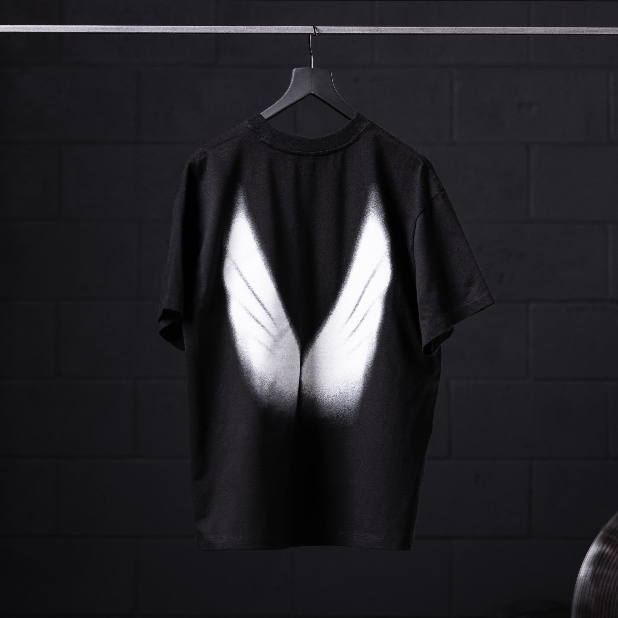 0797. Tech Essential™ Relaxed Tee - Black "Signal Lost"