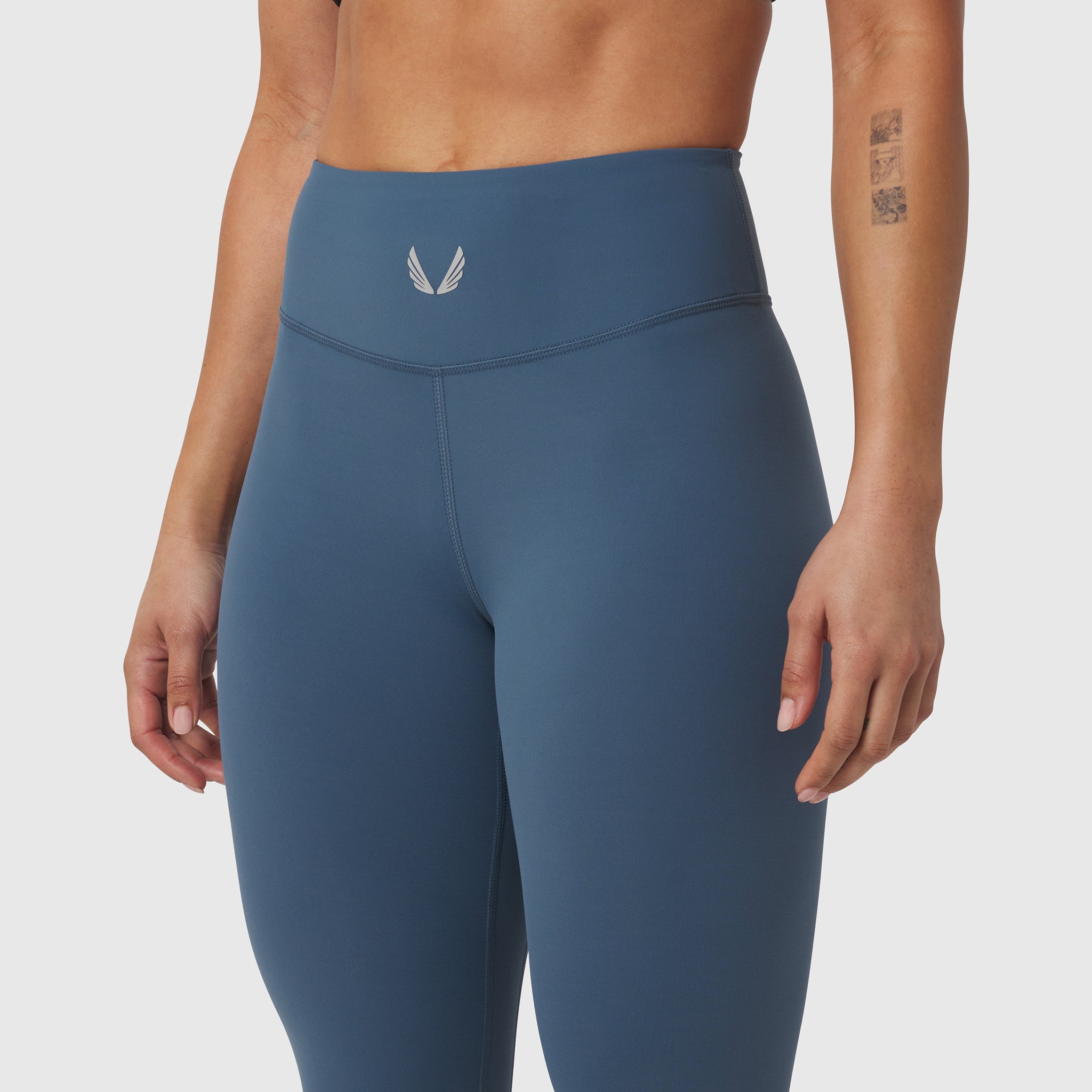 W002. LYCRA® ADAPTIV Legging - Storm