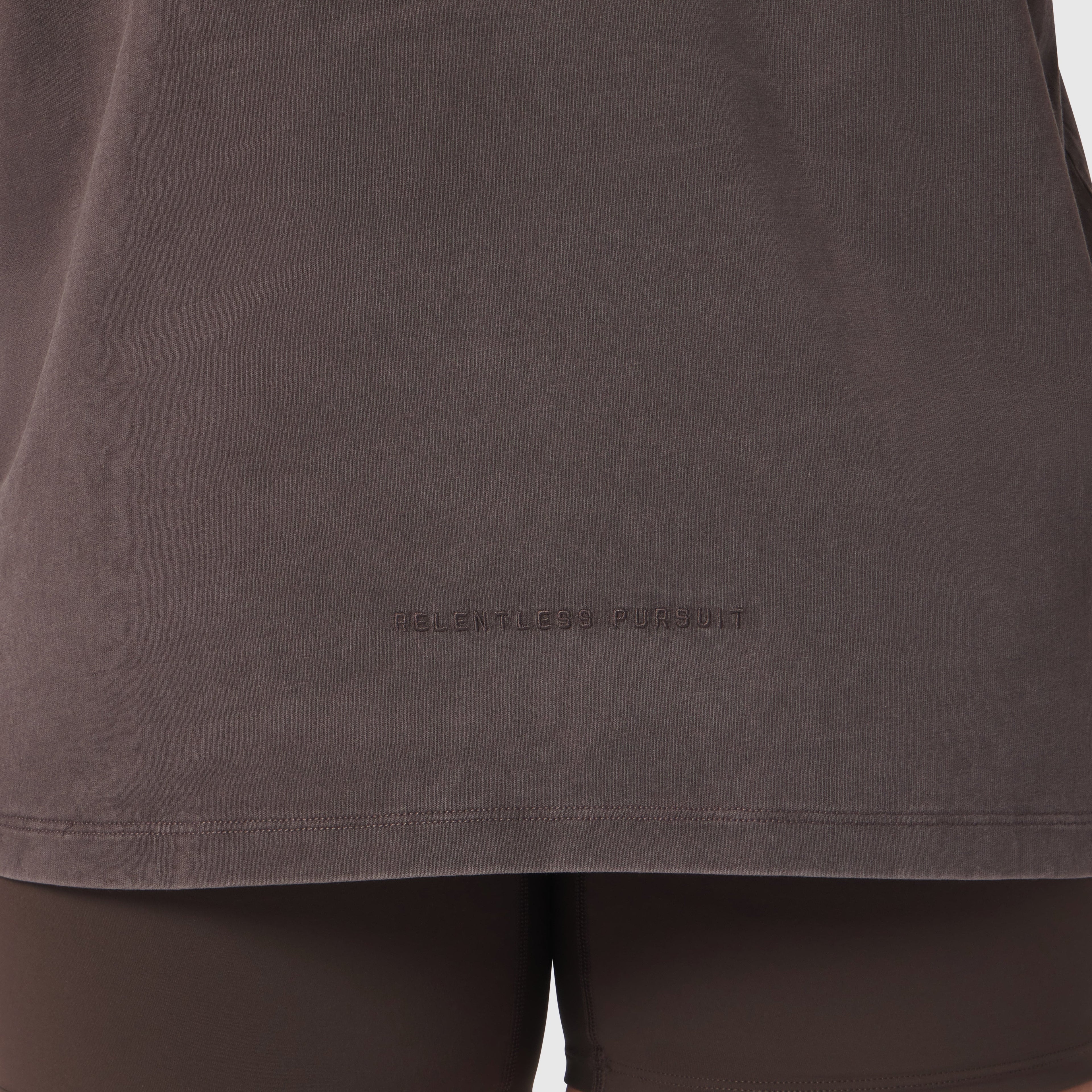 1102. Distressed Relaxed Tee - Dark Earth