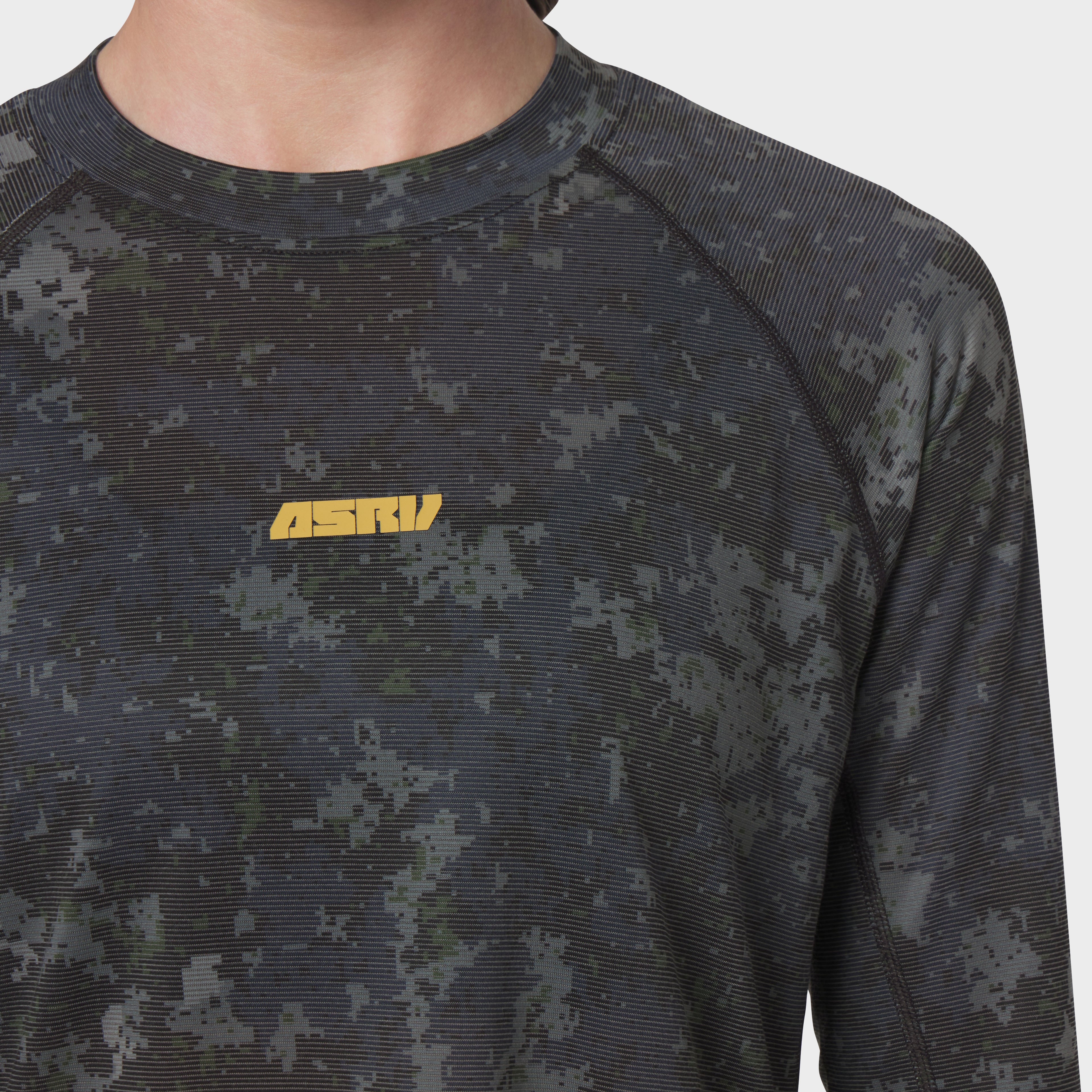 W052. Polartec® Delta Longsleeve - Pixel Camo