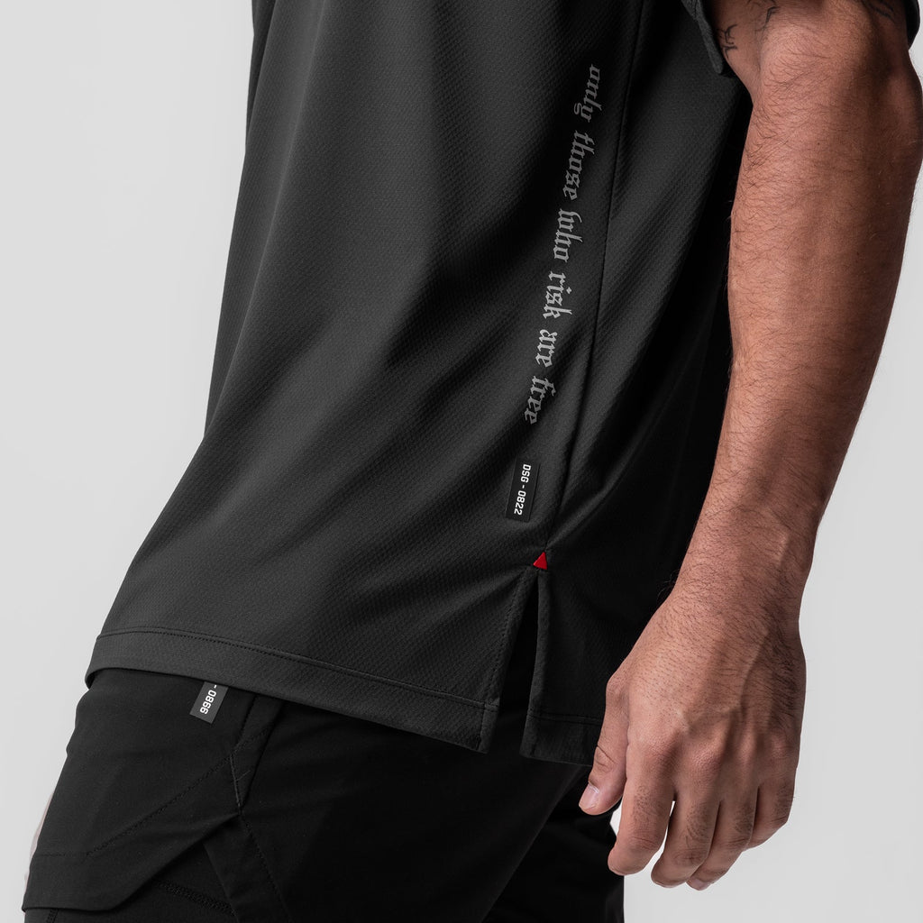 0822. AeroSilver® Oversized Tee - Black "OTWR"