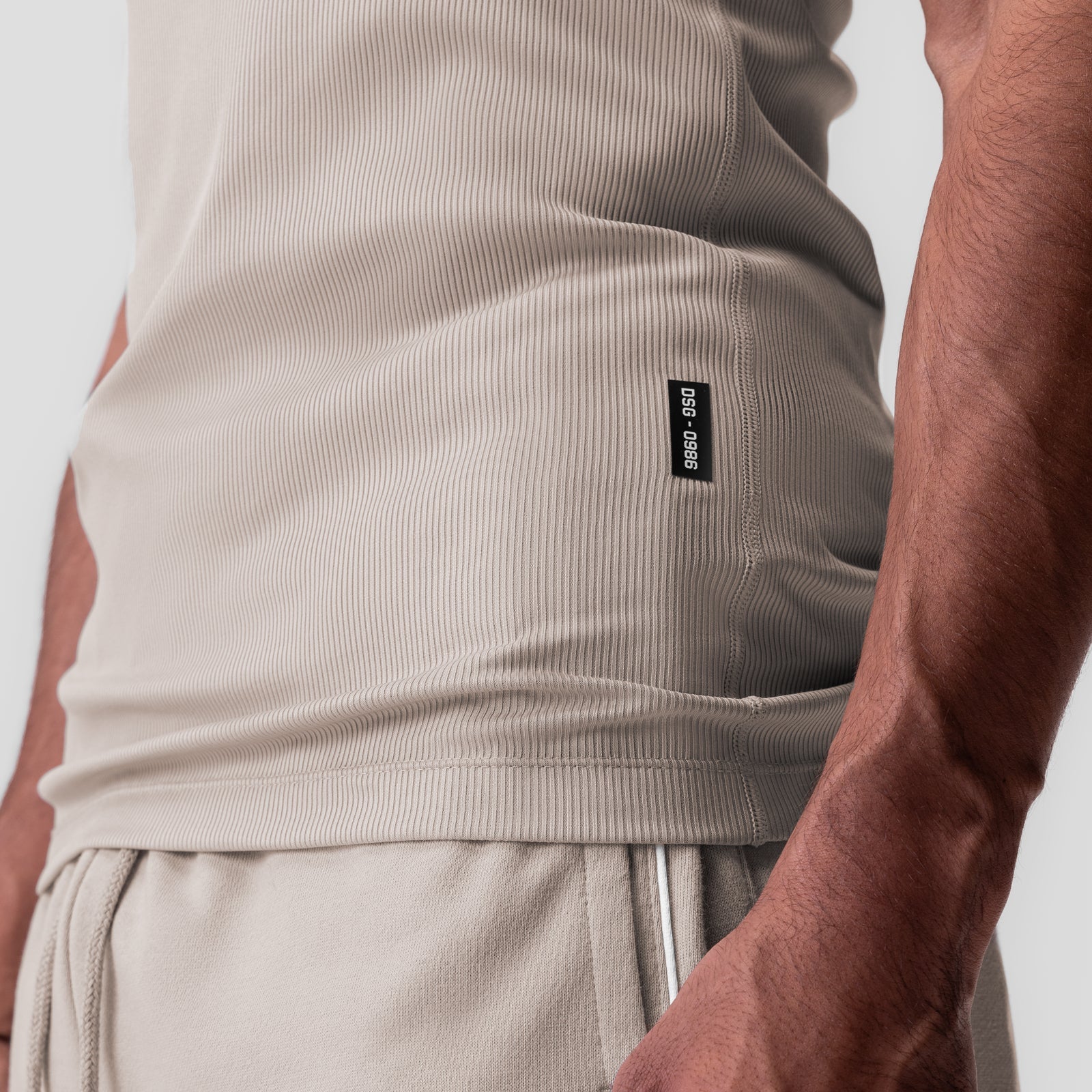 0986. Creora® Tech Ribbed Tank - Chai