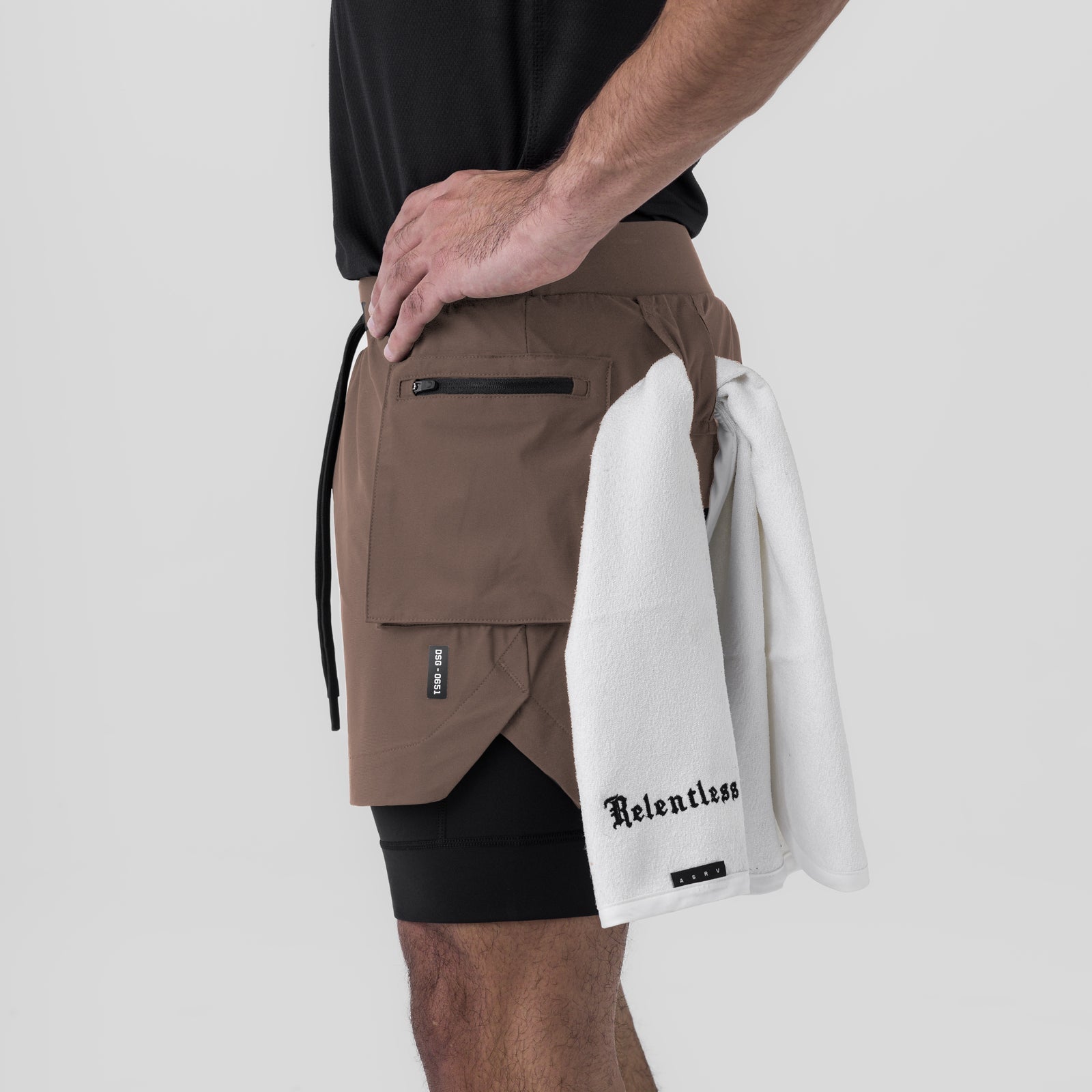 0651. Tetra-Lite® 5" Liner Cargo Short - Deep Taupe
