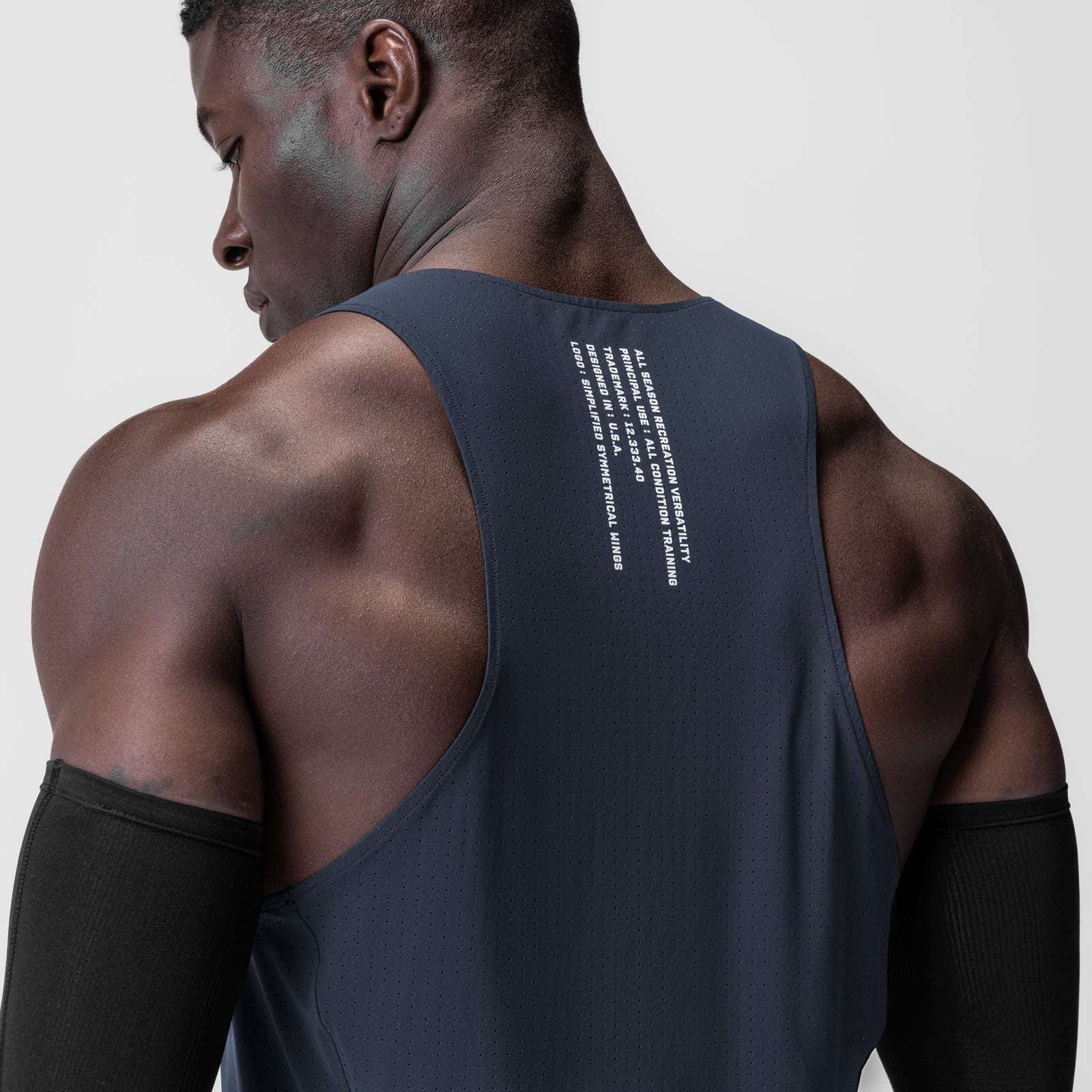 0949. Laser-Vent™ Singlet Tank - Navy/Black