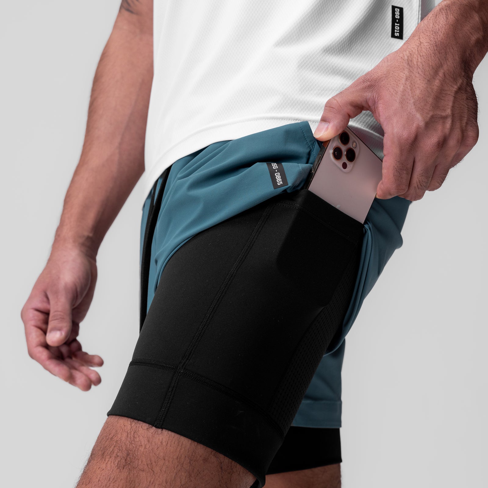 0865. Tetra-Lite® 5" Liner Short - Storm "Wings"/Black