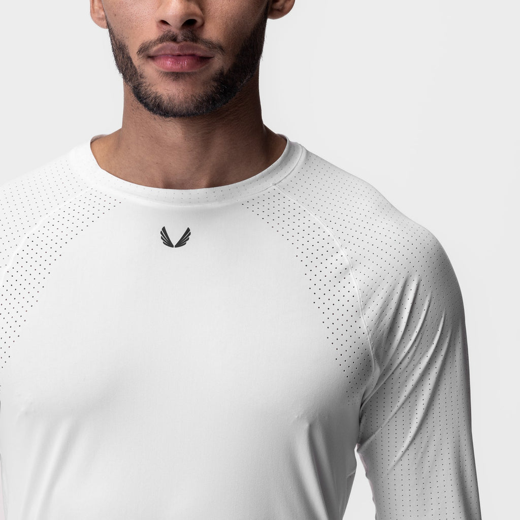 0947. Laser-Vent™ Established Long Sleeve - White